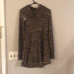 Turtle neck sweater shirt